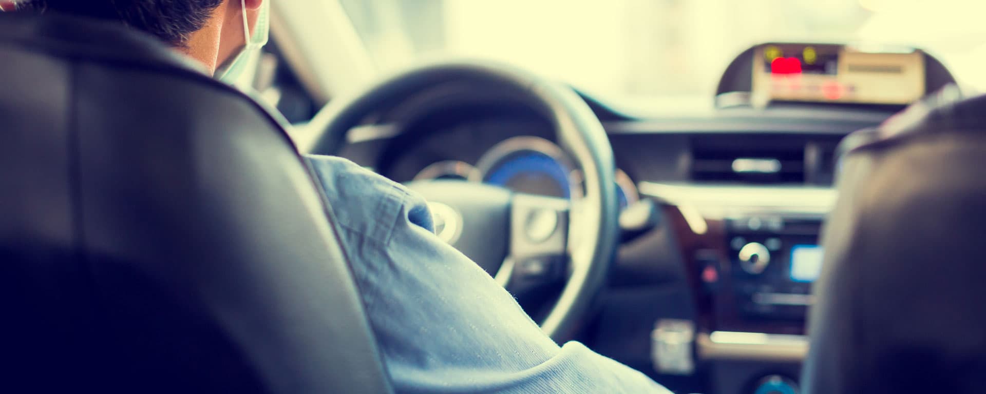 Servicio de taxi las 24 horas